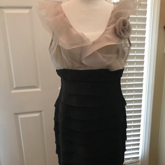 London Times Dresses & Skirts - London Times Cocktail Dress